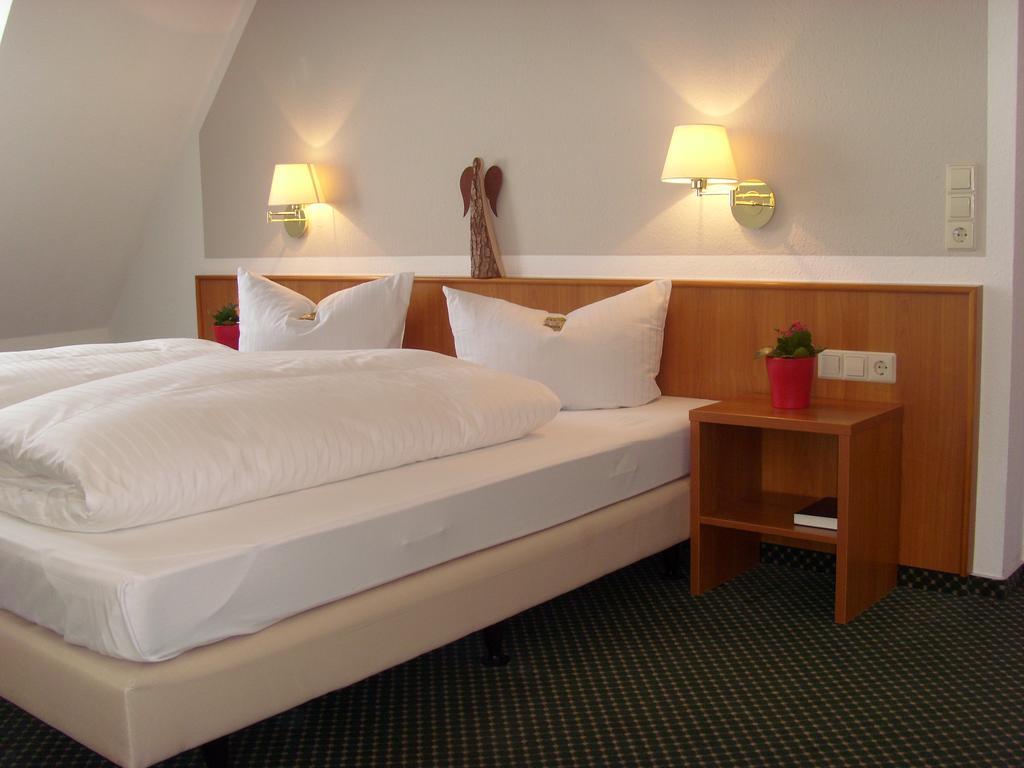 Hotel & Restaurant Engel Herbertingen Zewnętrze zdjęcie
